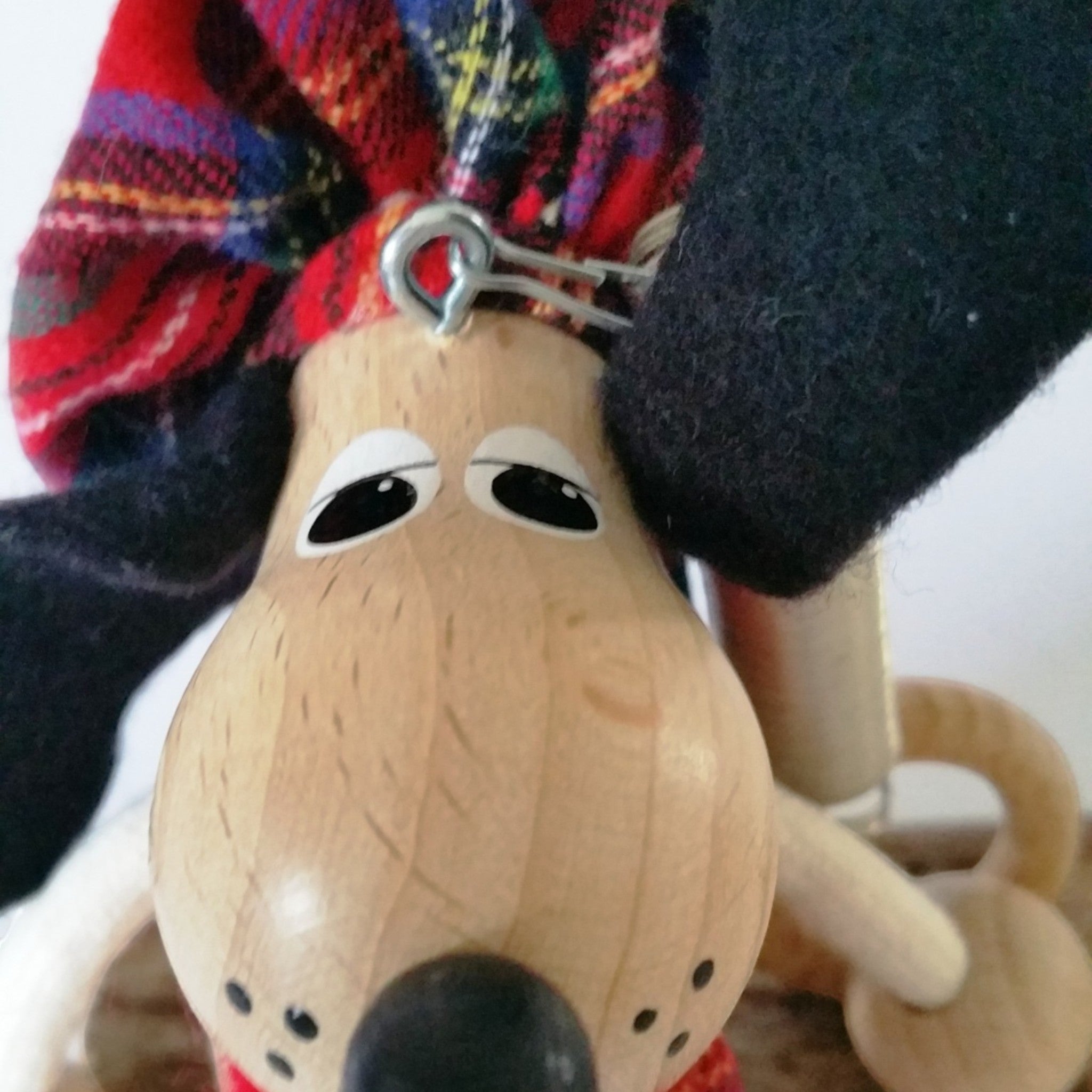Handcrafted Scottish Dog Wooden Bouncy Puppet 🐶🏴‍☠️